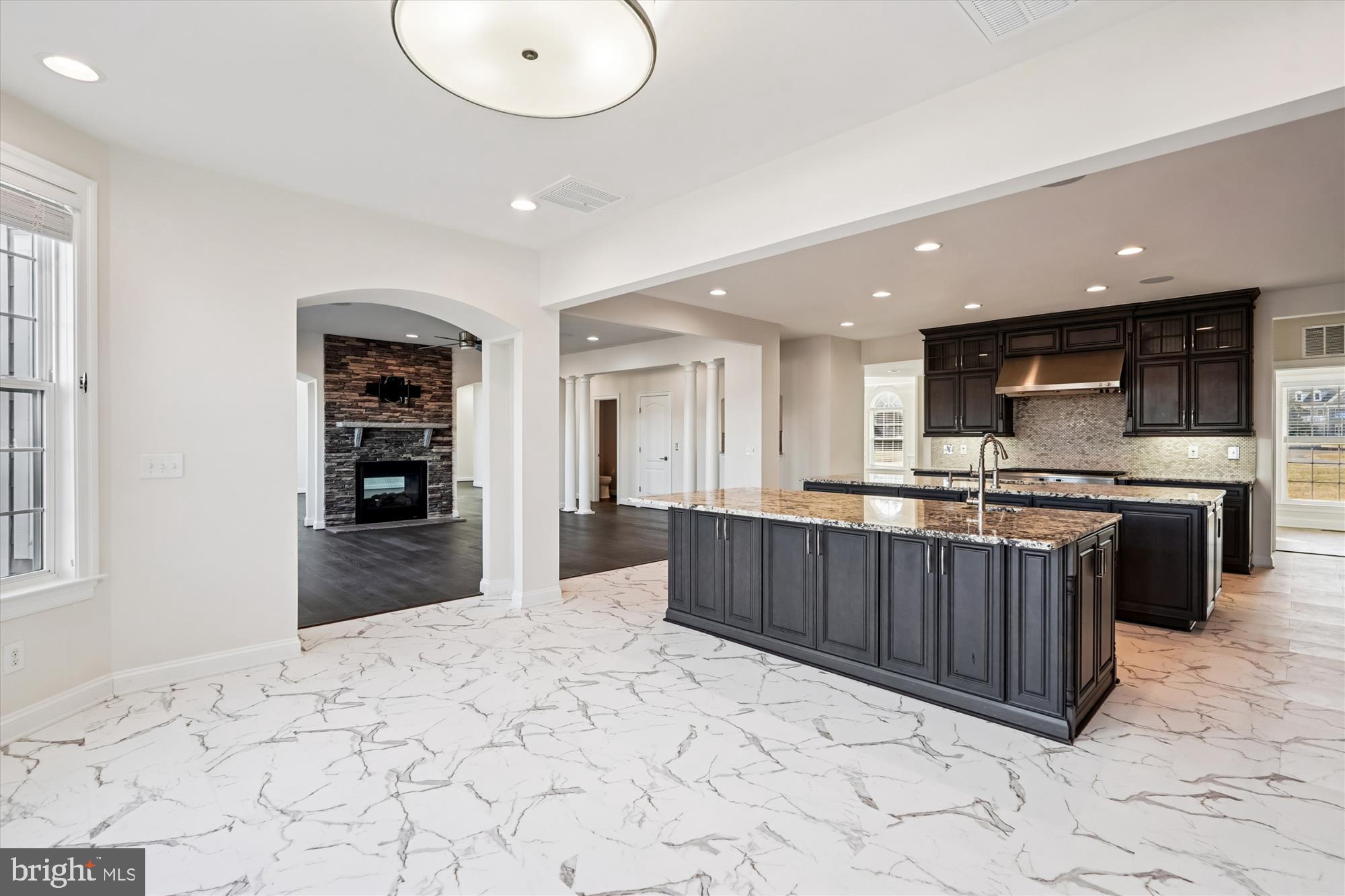 HUNTERS POND - Residential