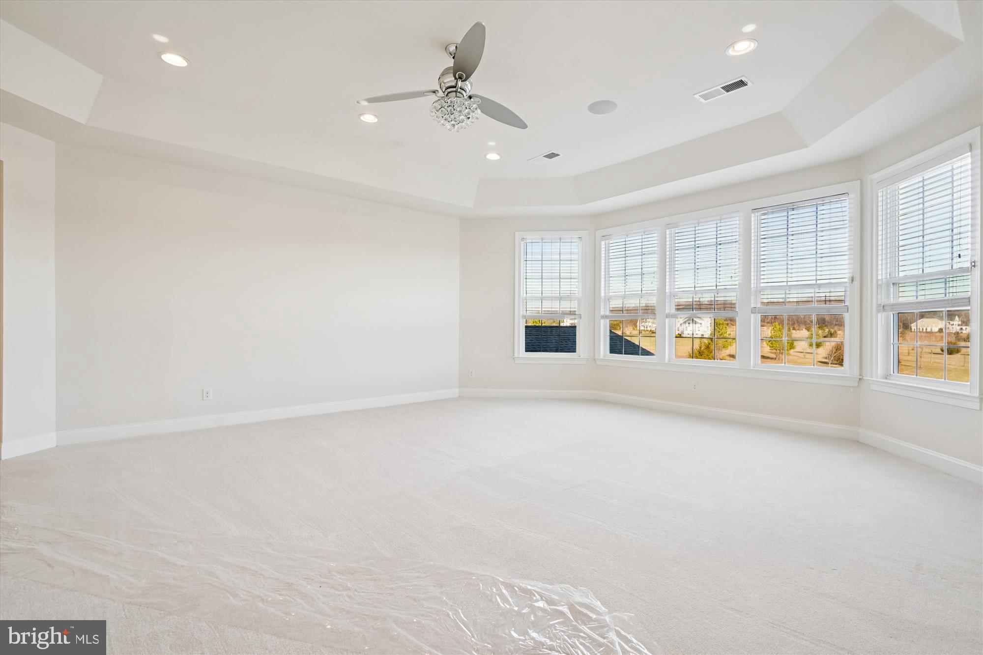 HUNTERS POND - Residential