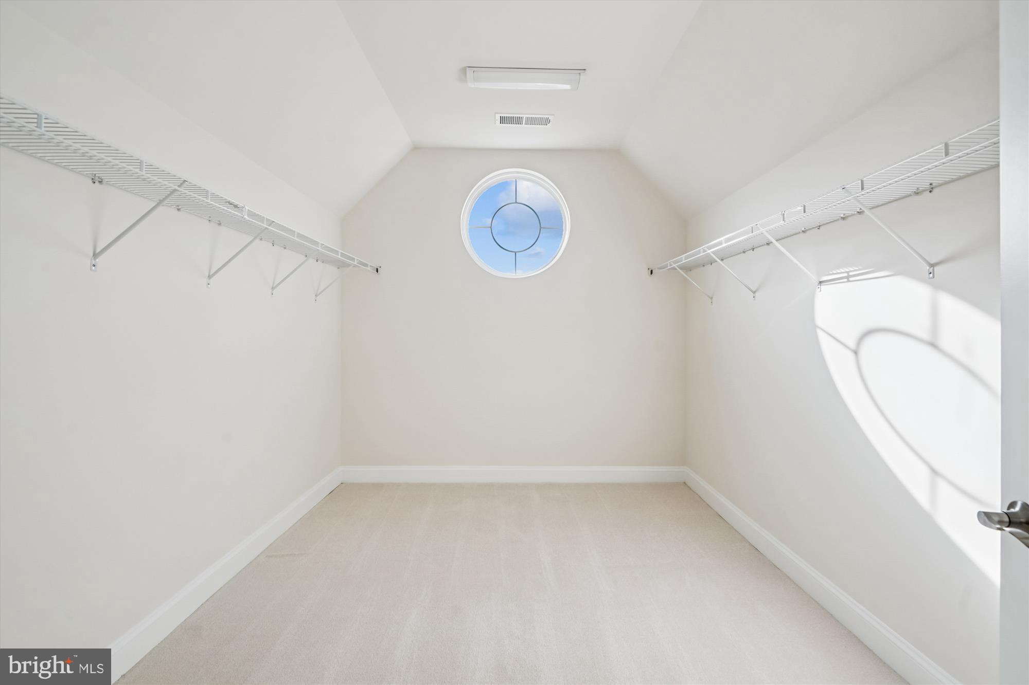 HUNTERS POND - Residential