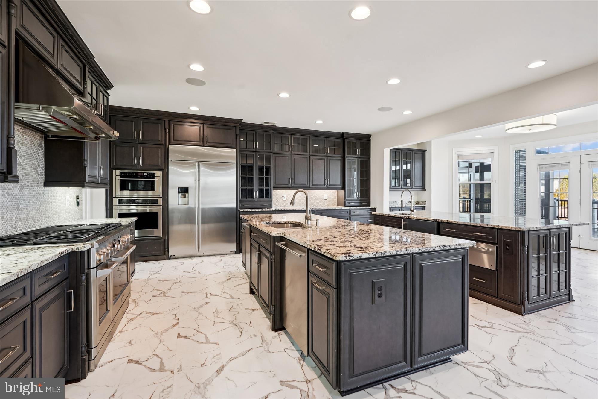 HUNTERS POND - Residential