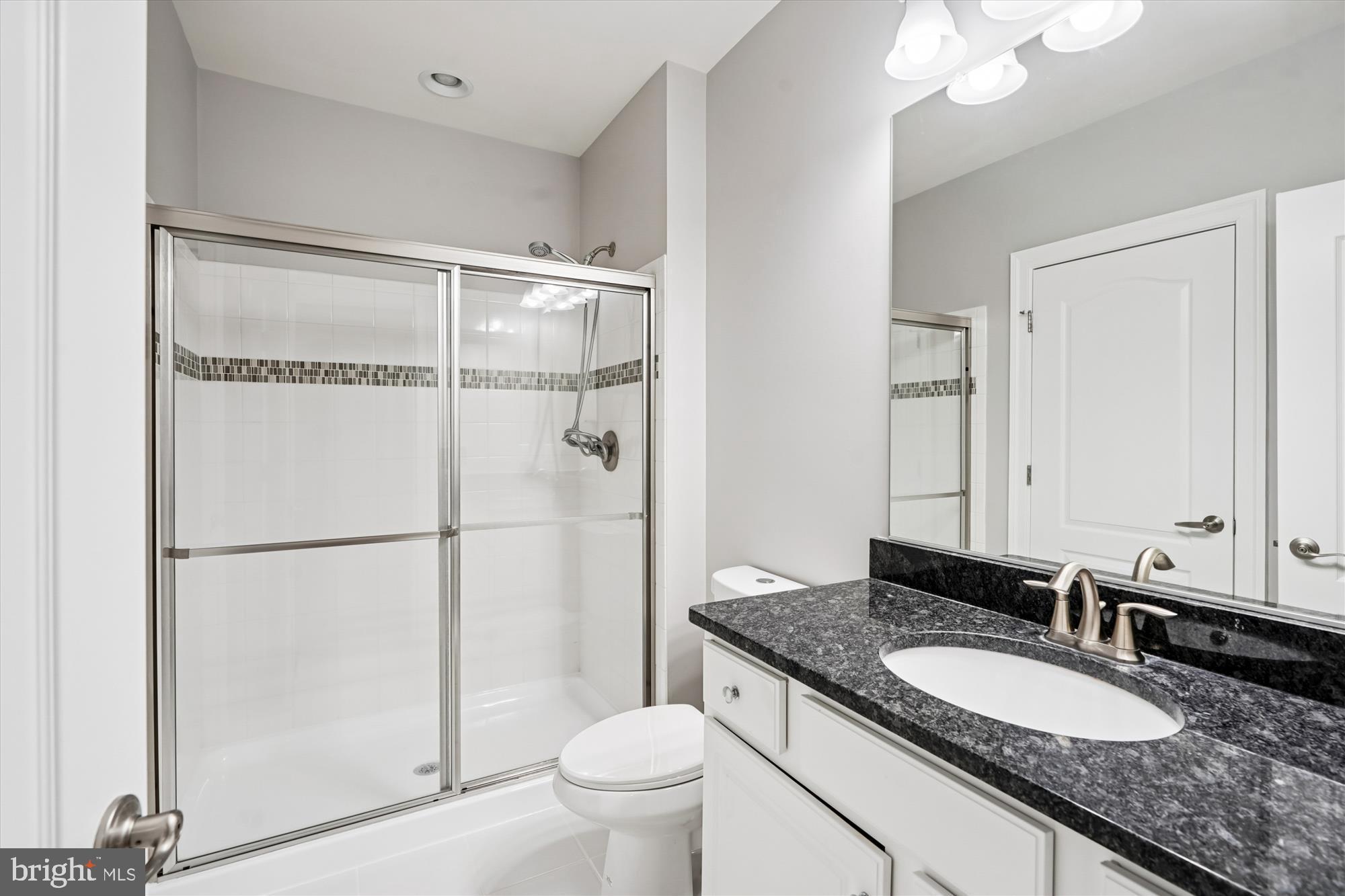 HUNTERS POND - Residential