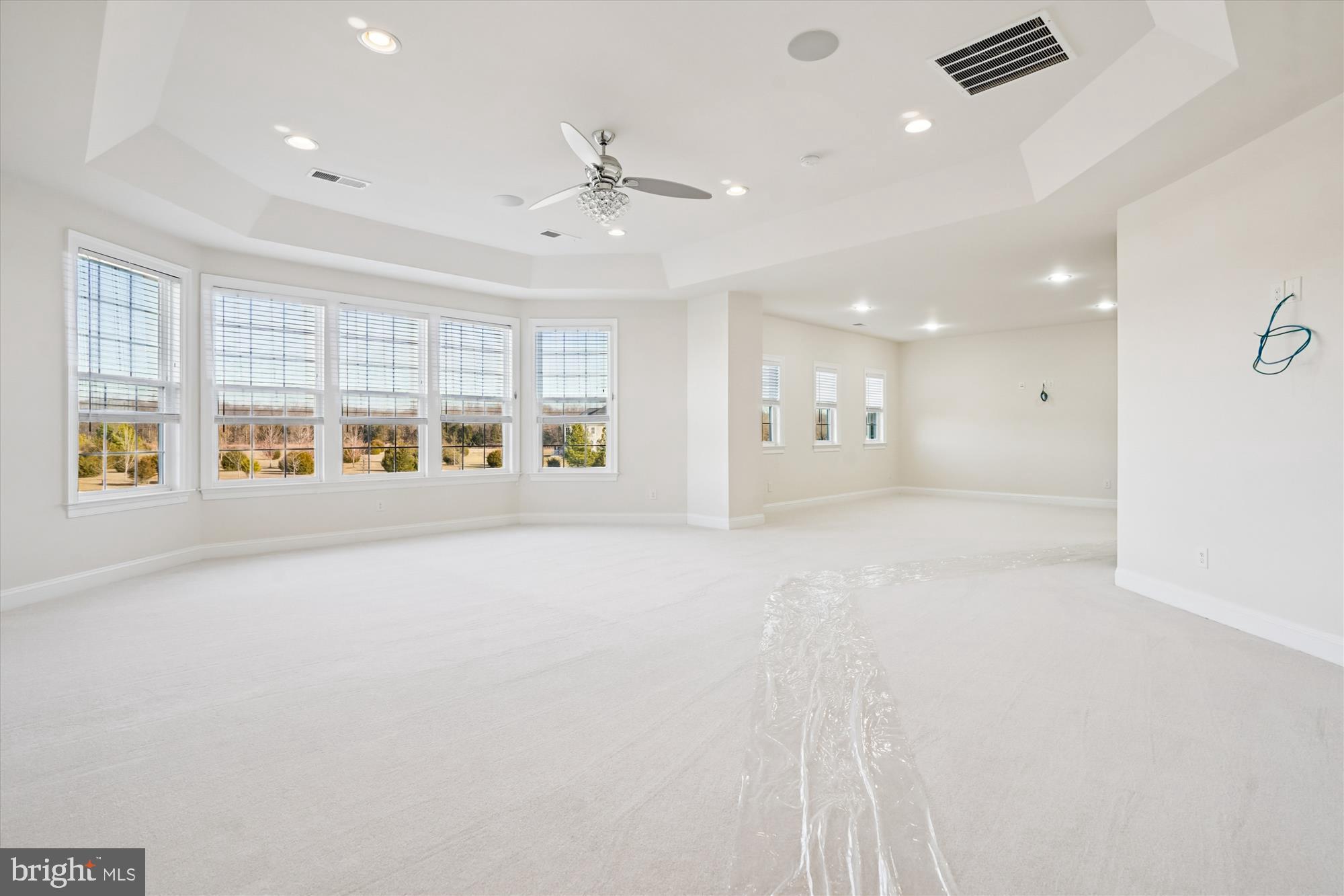 HUNTERS POND - Residential