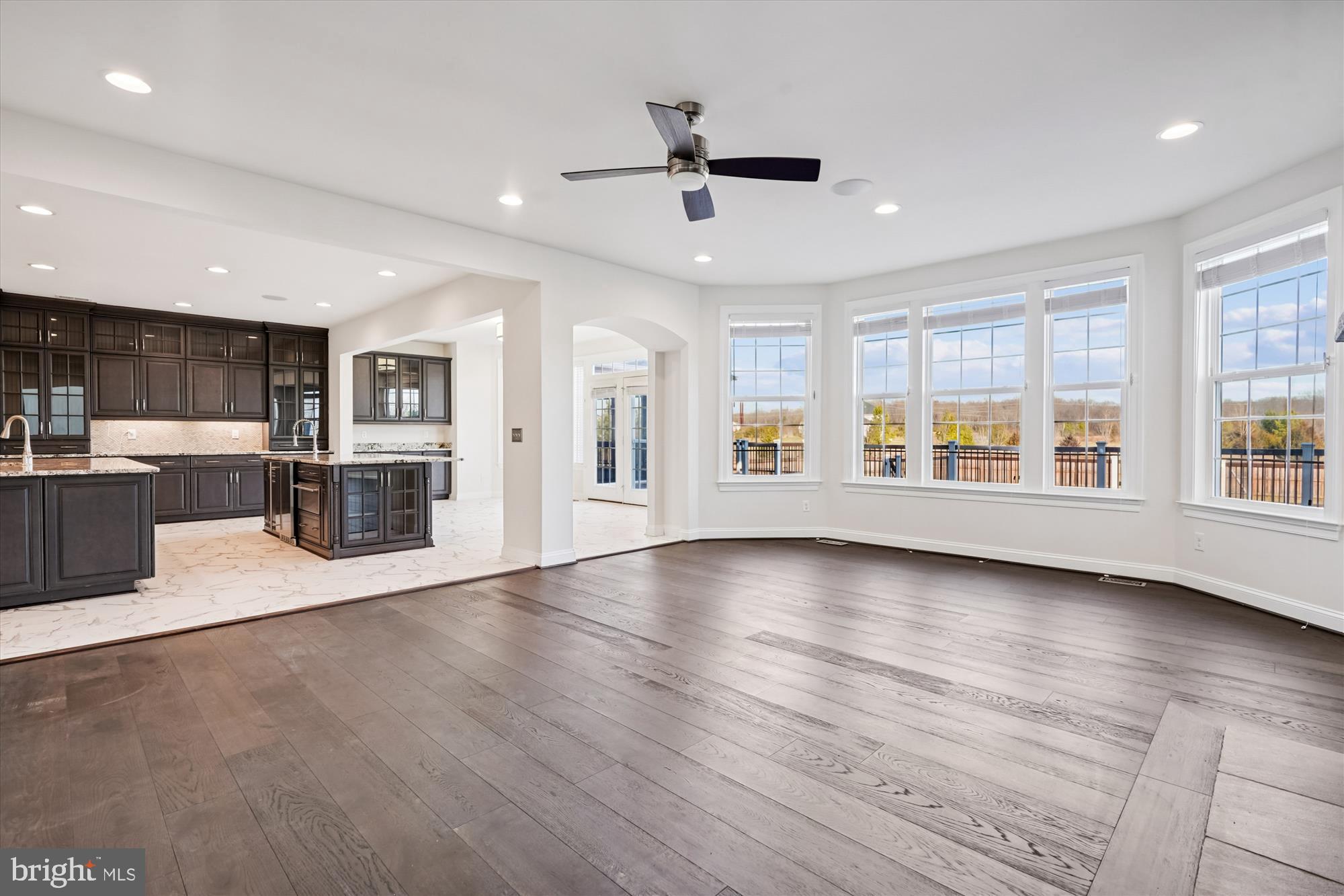 HUNTERS POND - Residential