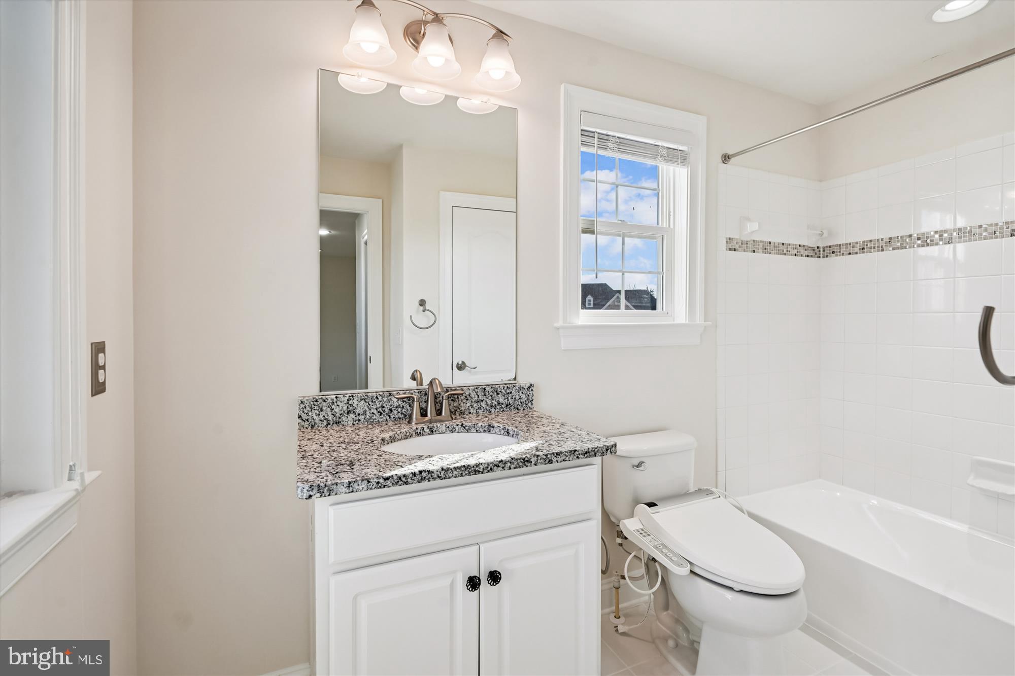 HUNTERS POND - Residential