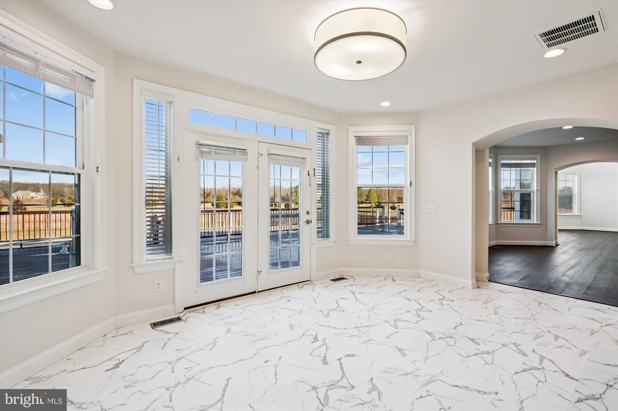 HUNTERS POND - Residential