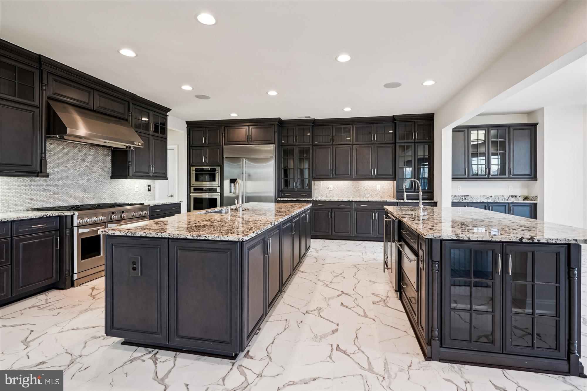 HUNTERS POND - Residential