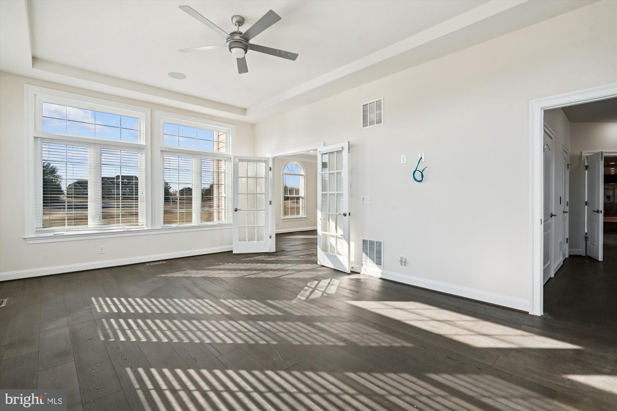 HUNTERS POND - Residential