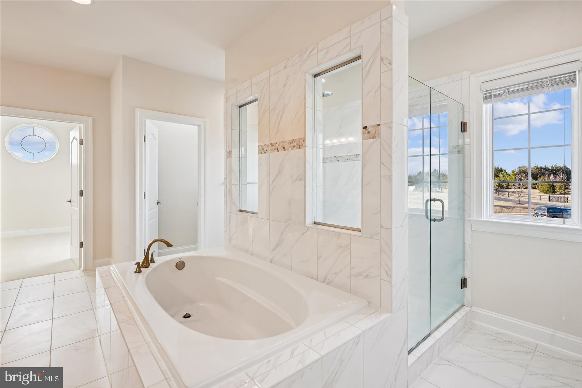 HUNTERS POND - Residential