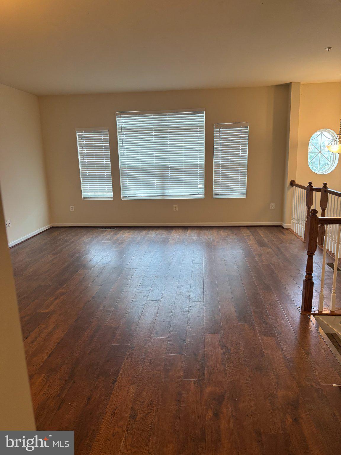 7568 STONEHOUSE DRIVE