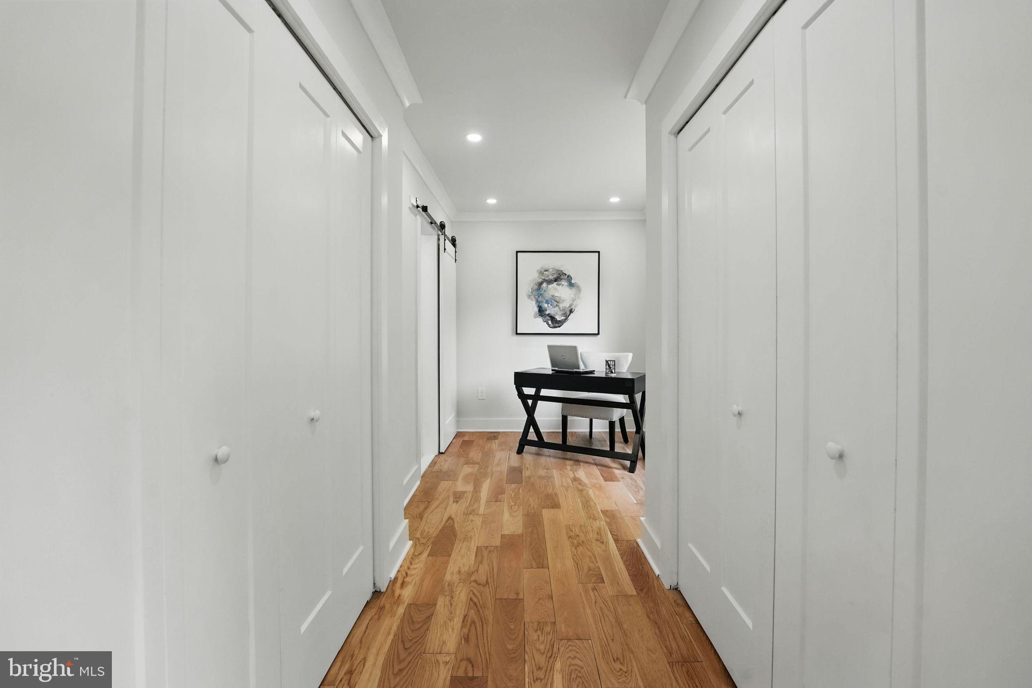 REGENCY SQUARE - Residential