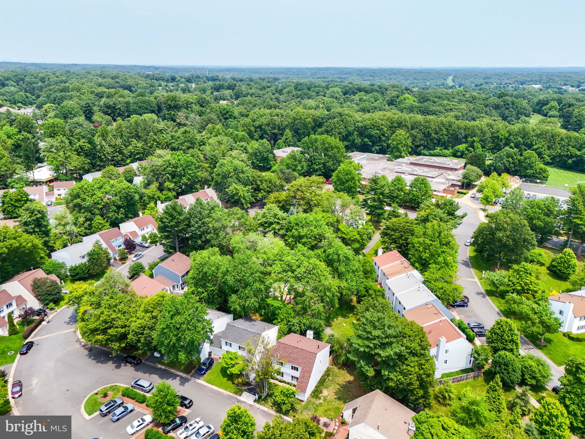 REGENCY SQUARE - Residential