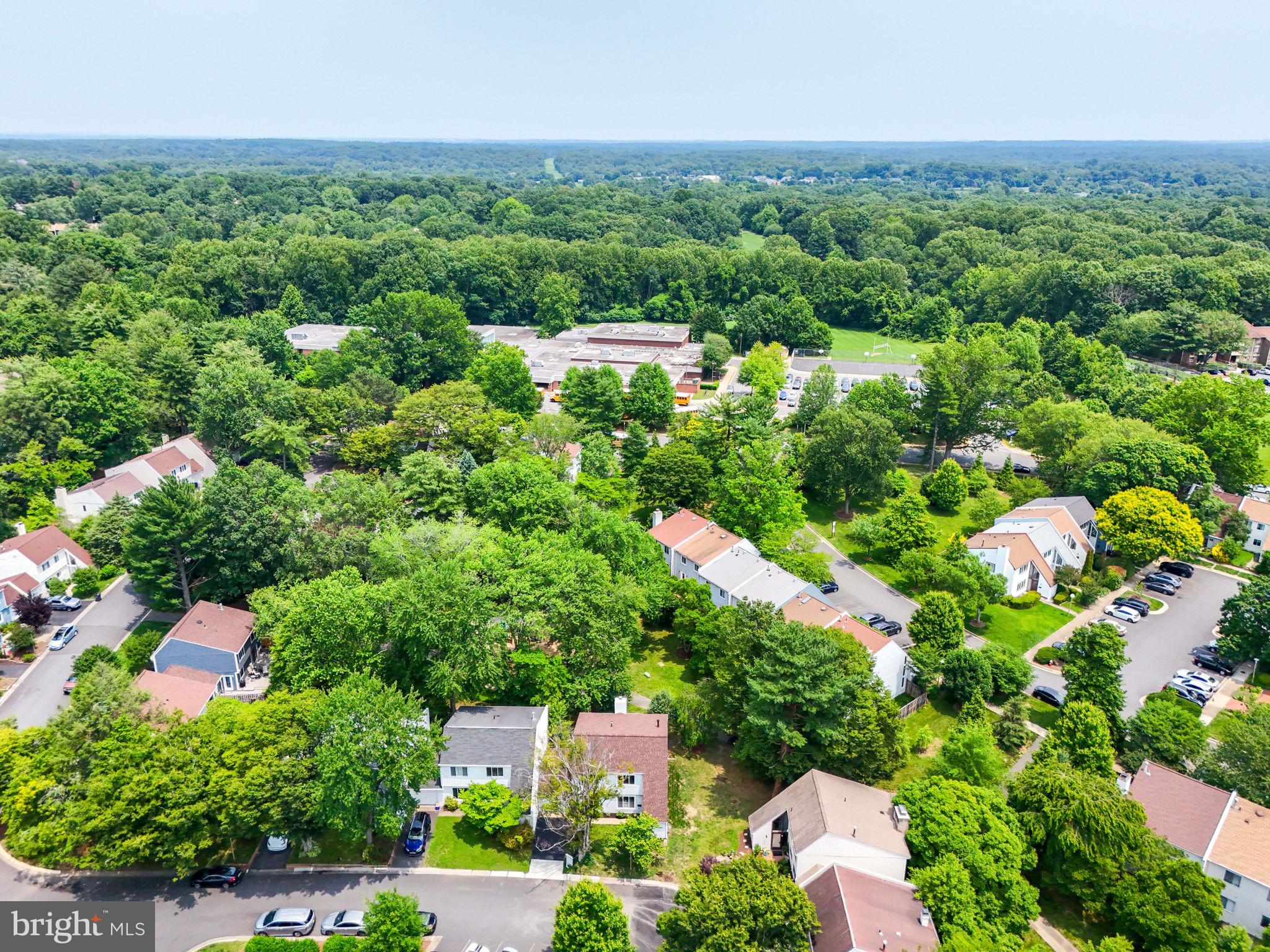 REGENCY SQUARE - Residential