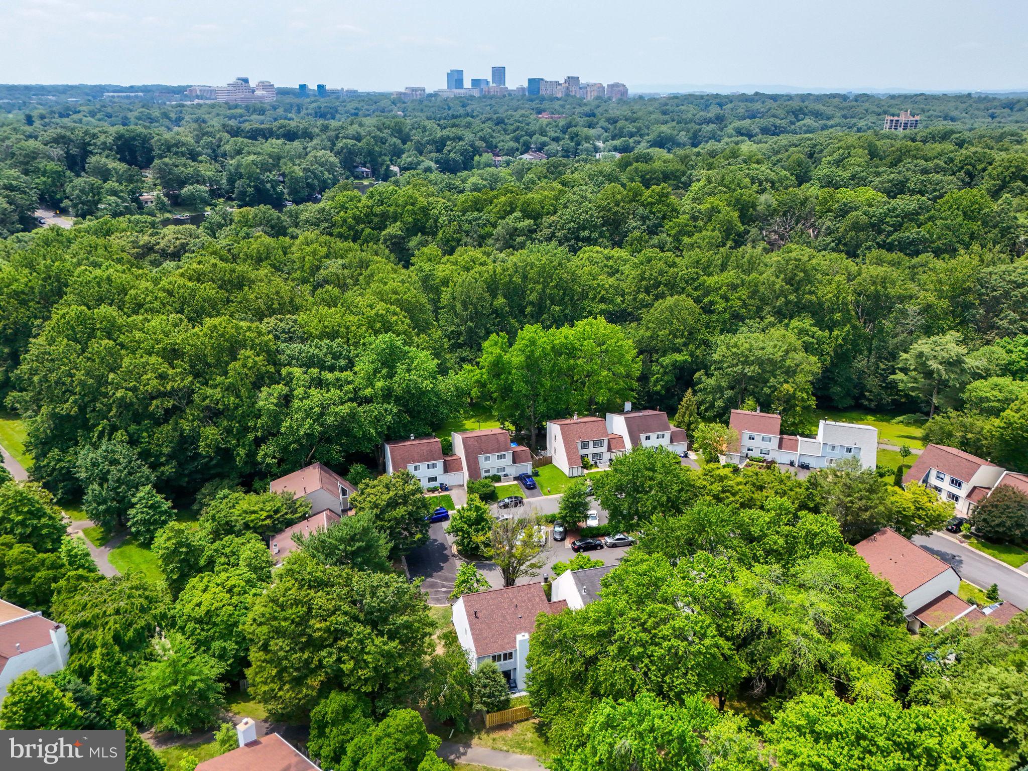 REGENCY SQUARE - Residential