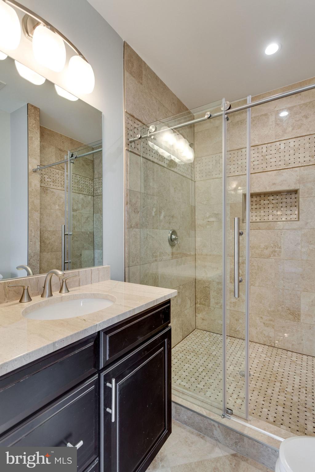 LEWINSVILLE HEIGHTS - Residential