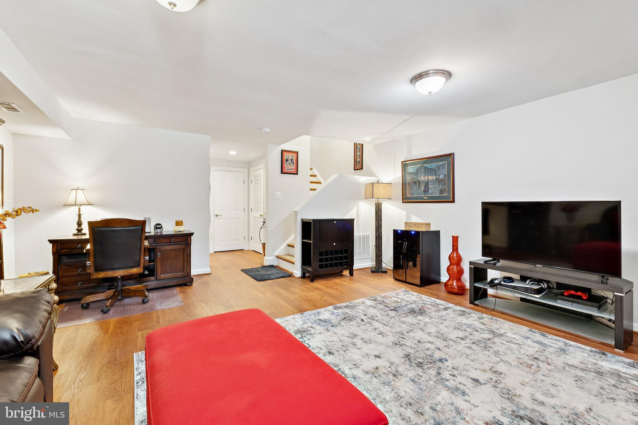 VINTAGE PLACE - Residential