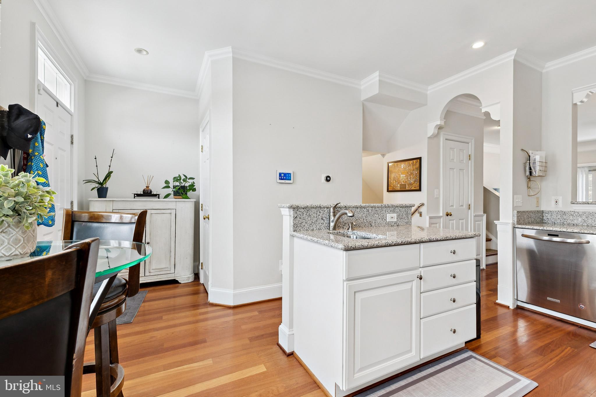 VINTAGE PLACE - Residential