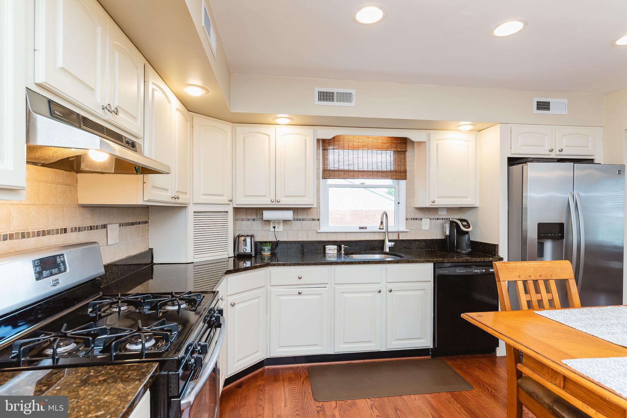 MARTINDALE - Residential