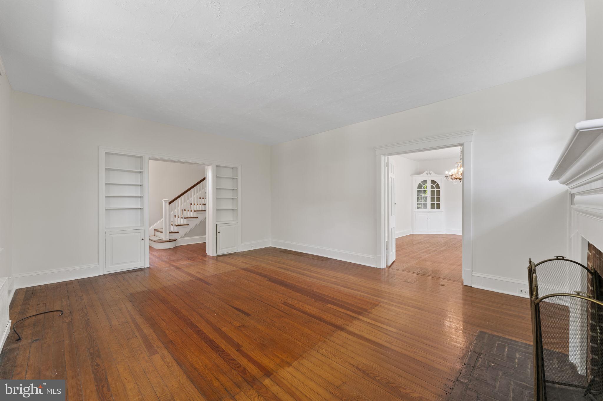 BRYN MAWR - Residential