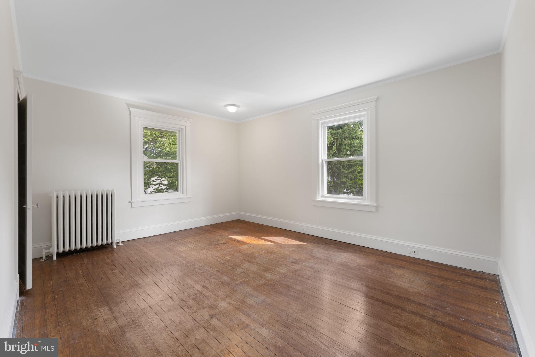 BRYN MAWR - Residential