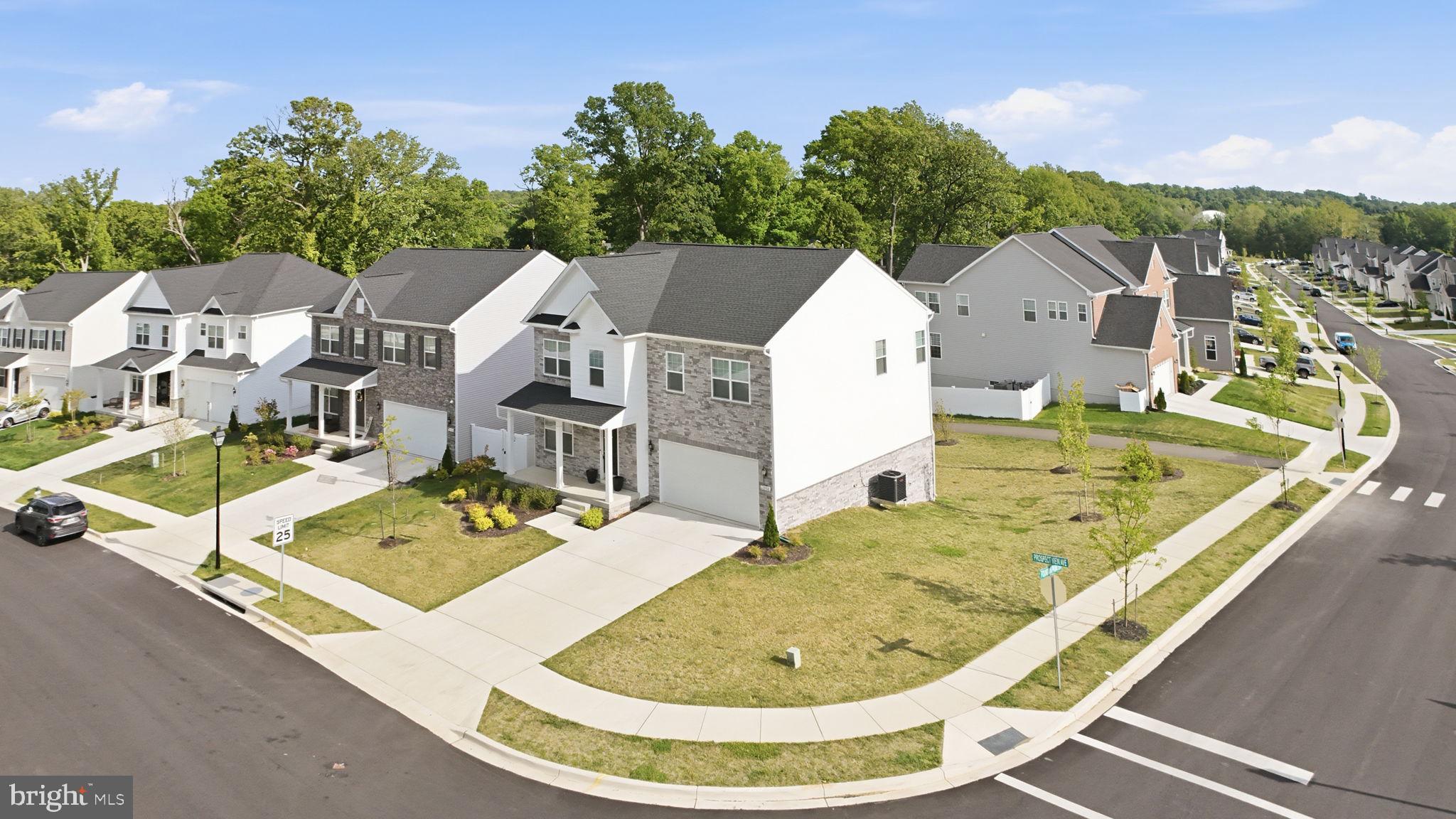 FAIRWAY ESTATES - Residential