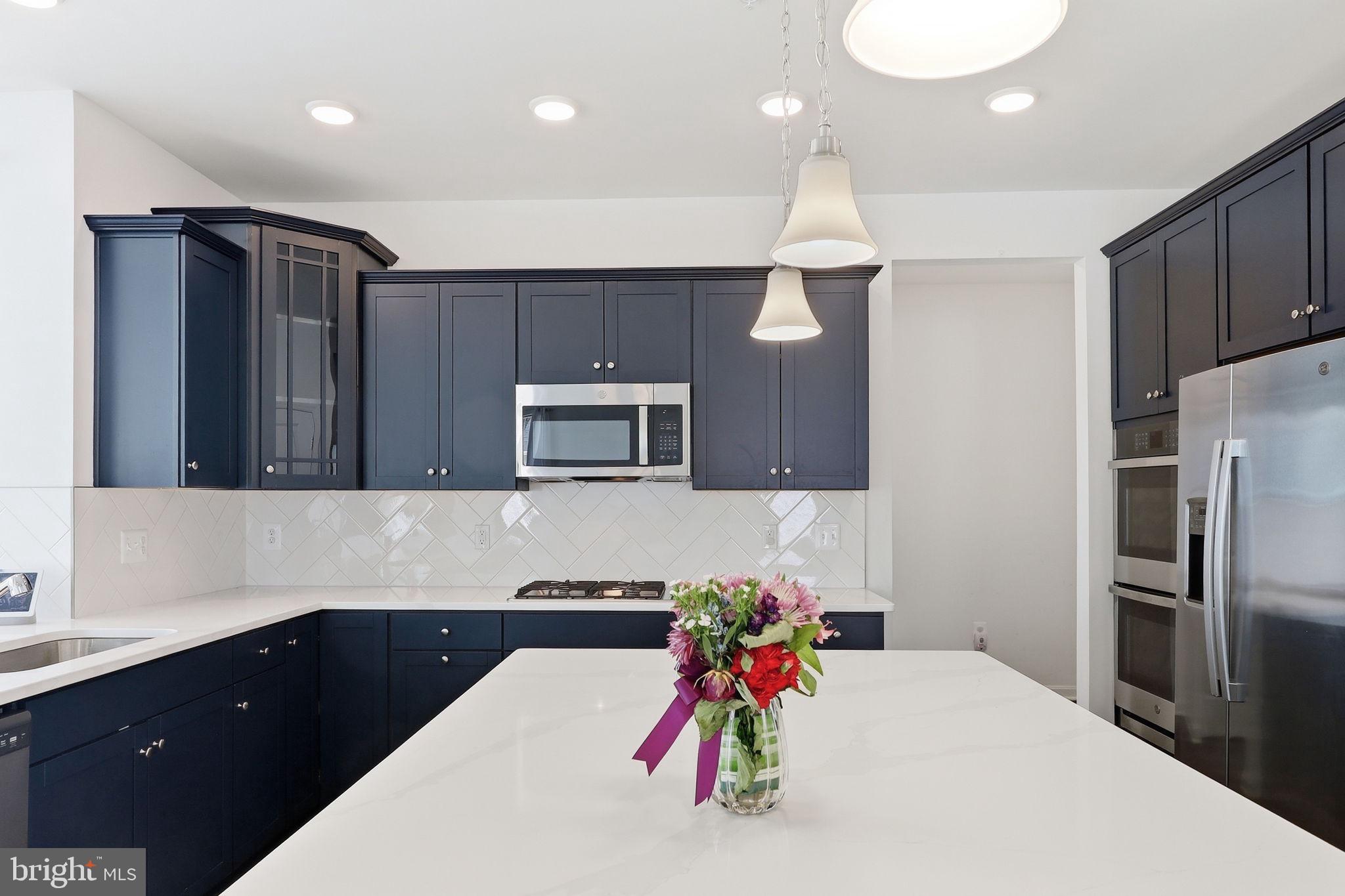 FAIRWAY ESTATES - Residential