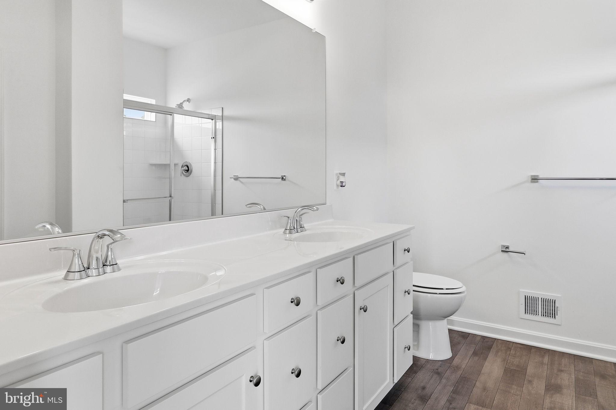 FAIRWAY ESTATES - Residential