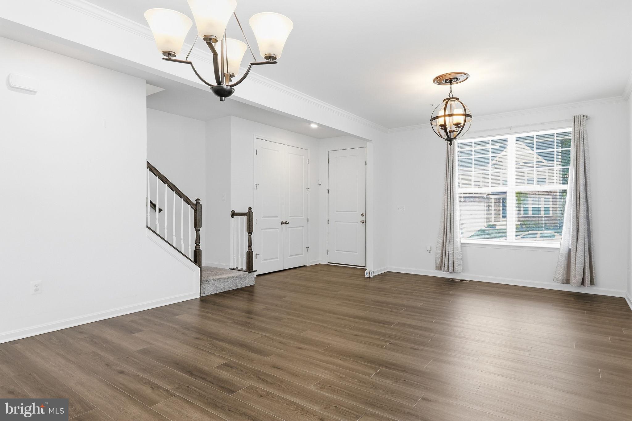 FAIRWAY ESTATES - Residential