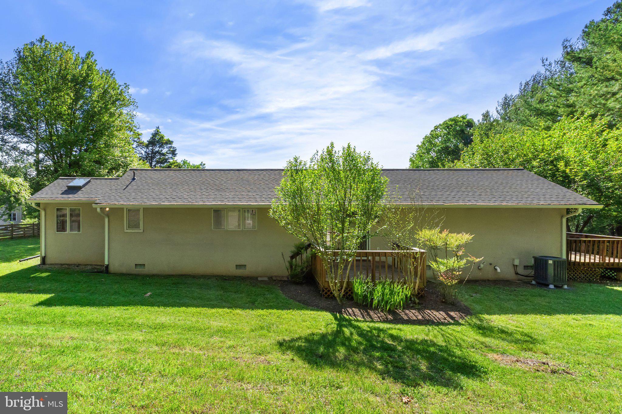 MOSBY WOODS - Residential