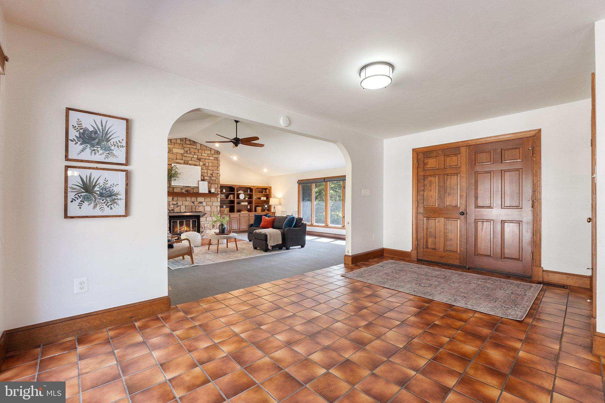 MOSBY WOODS - Residential