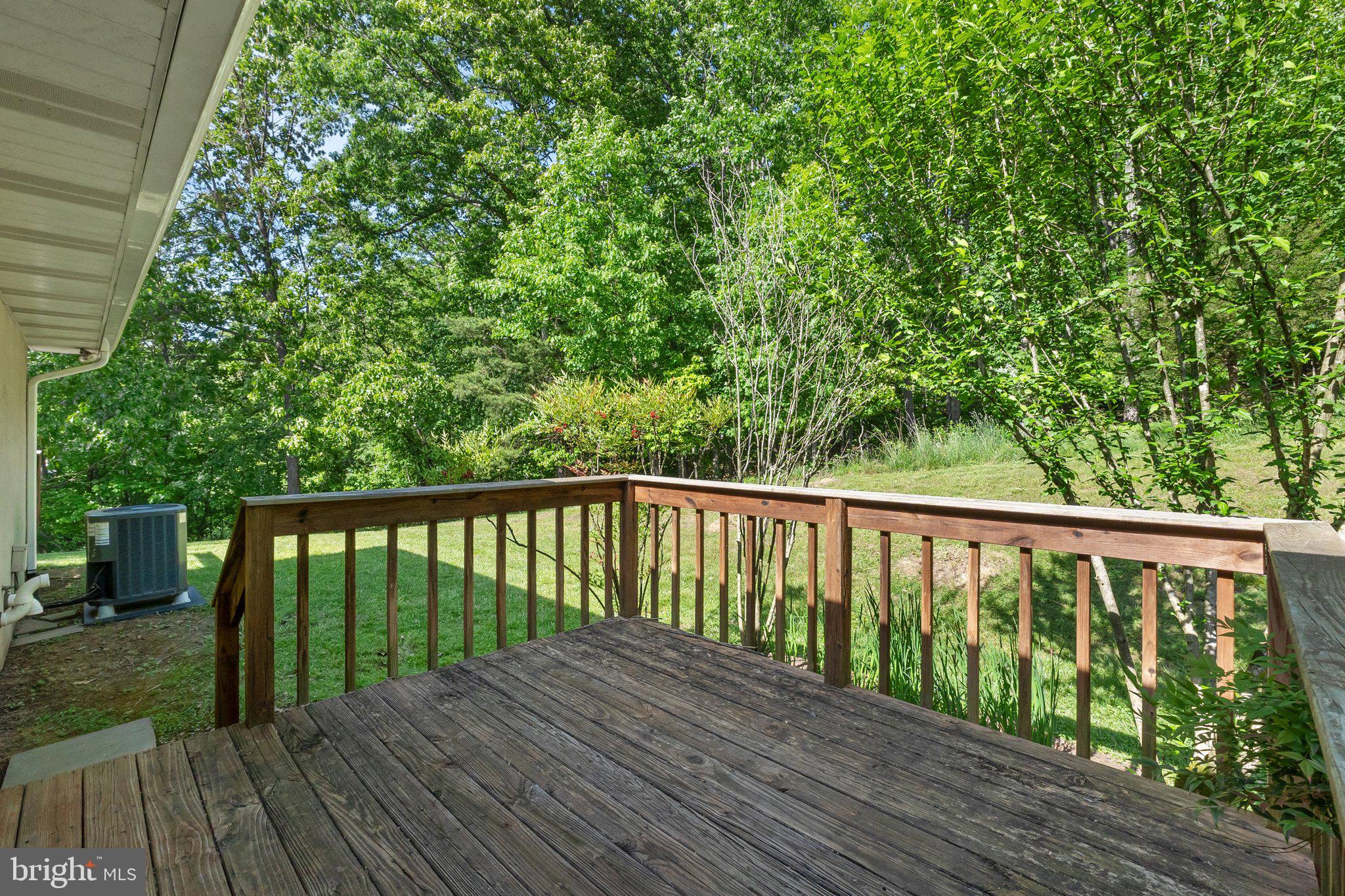 MOSBY WOODS - Residential