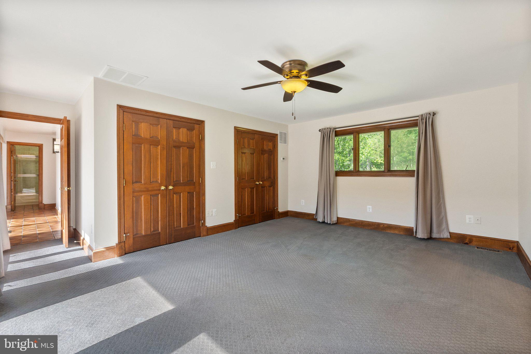 MOSBY WOODS - Residential