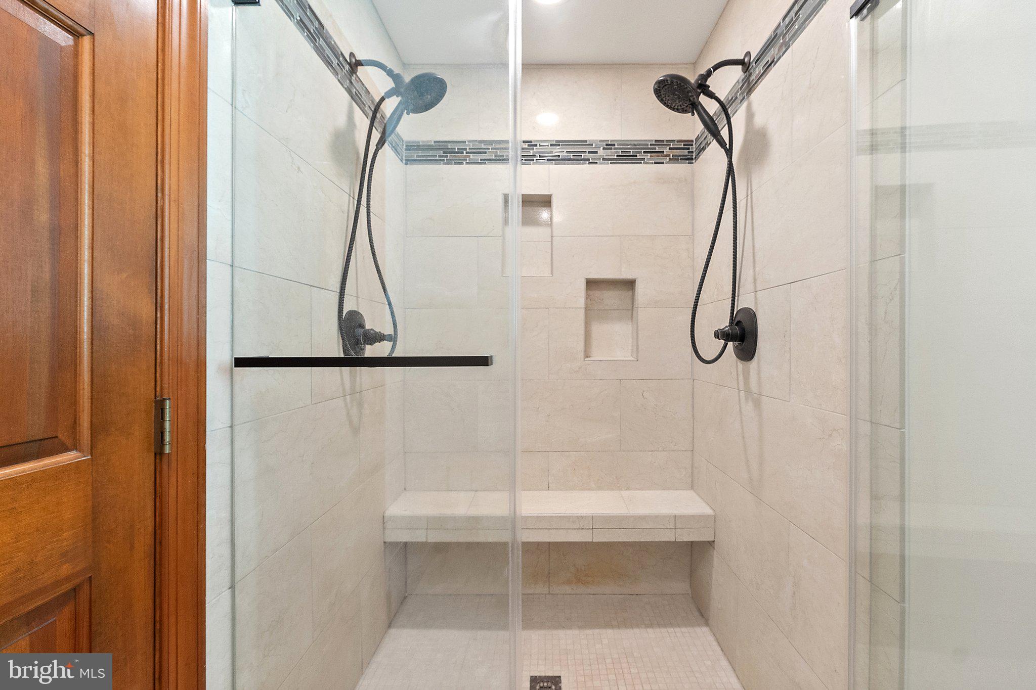 MOSBY WOODS - Residential