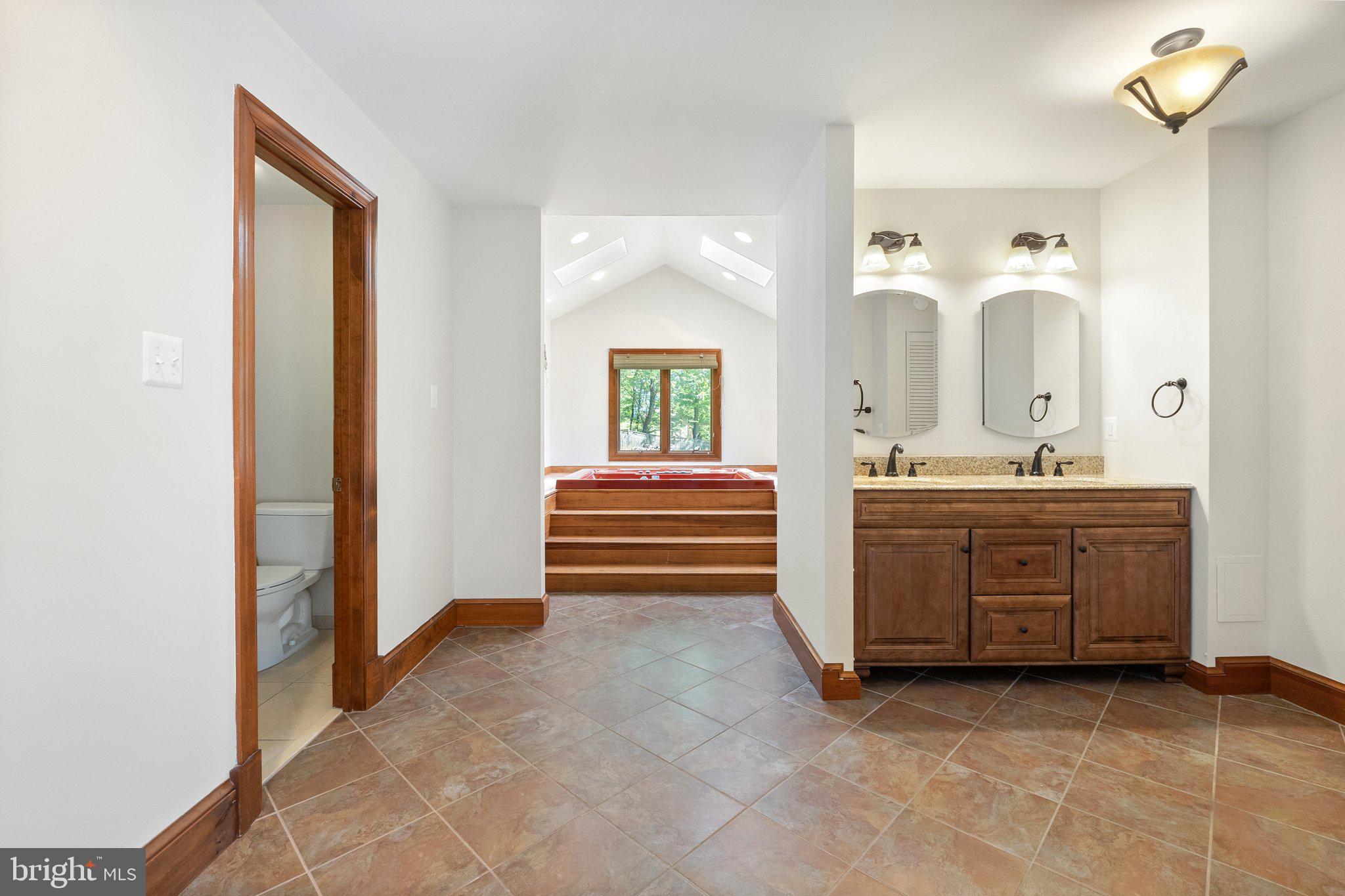 MOSBY WOODS - Residential