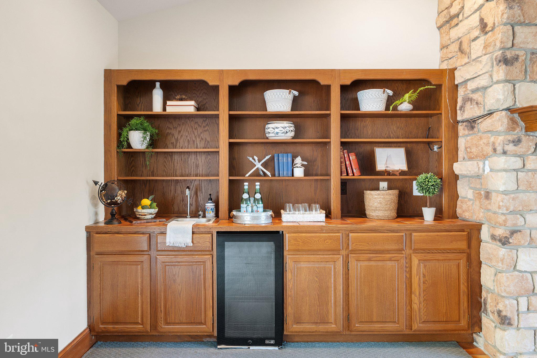 MOSBY WOODS - Residential