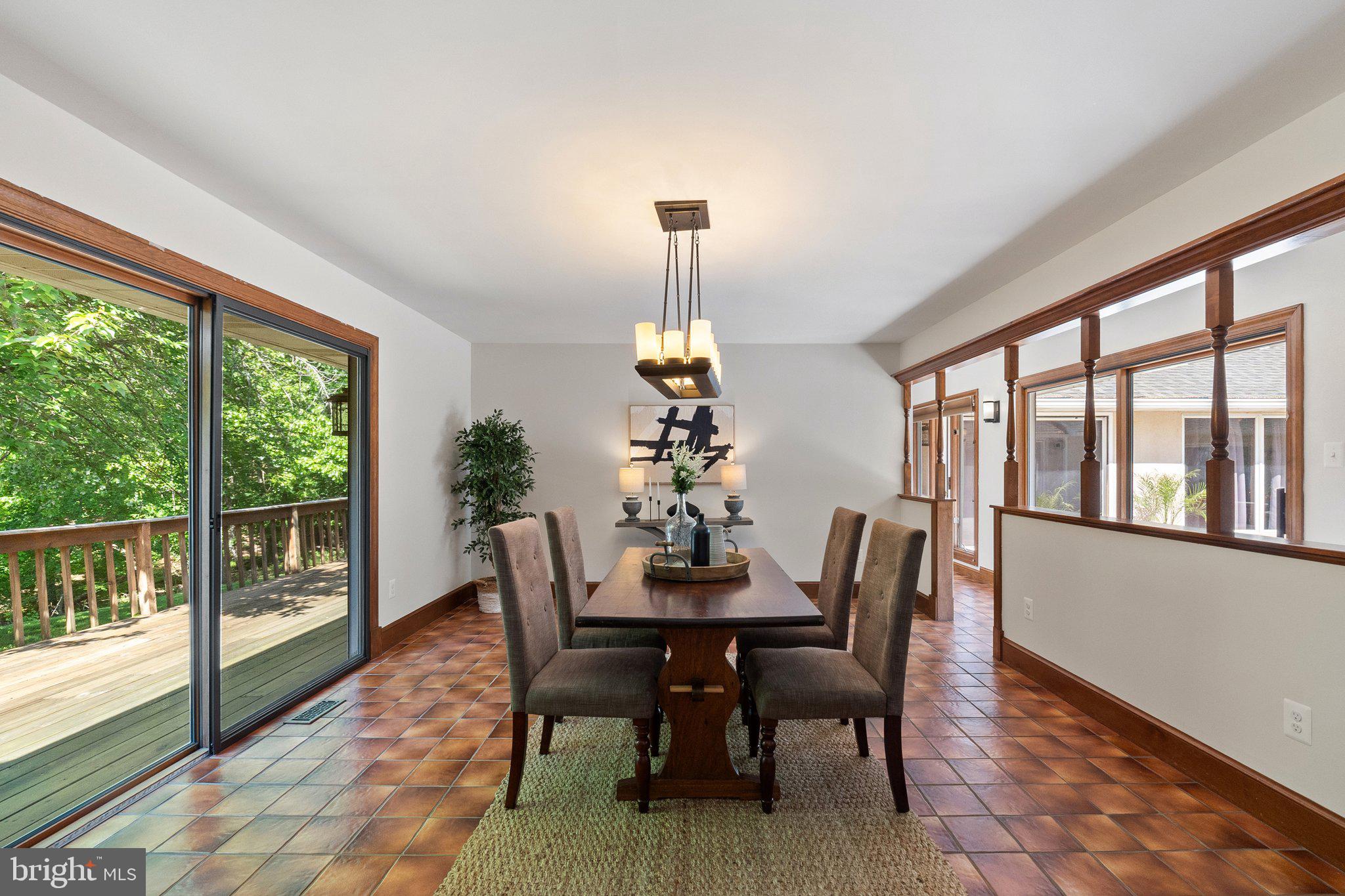 MOSBY WOODS - Residential