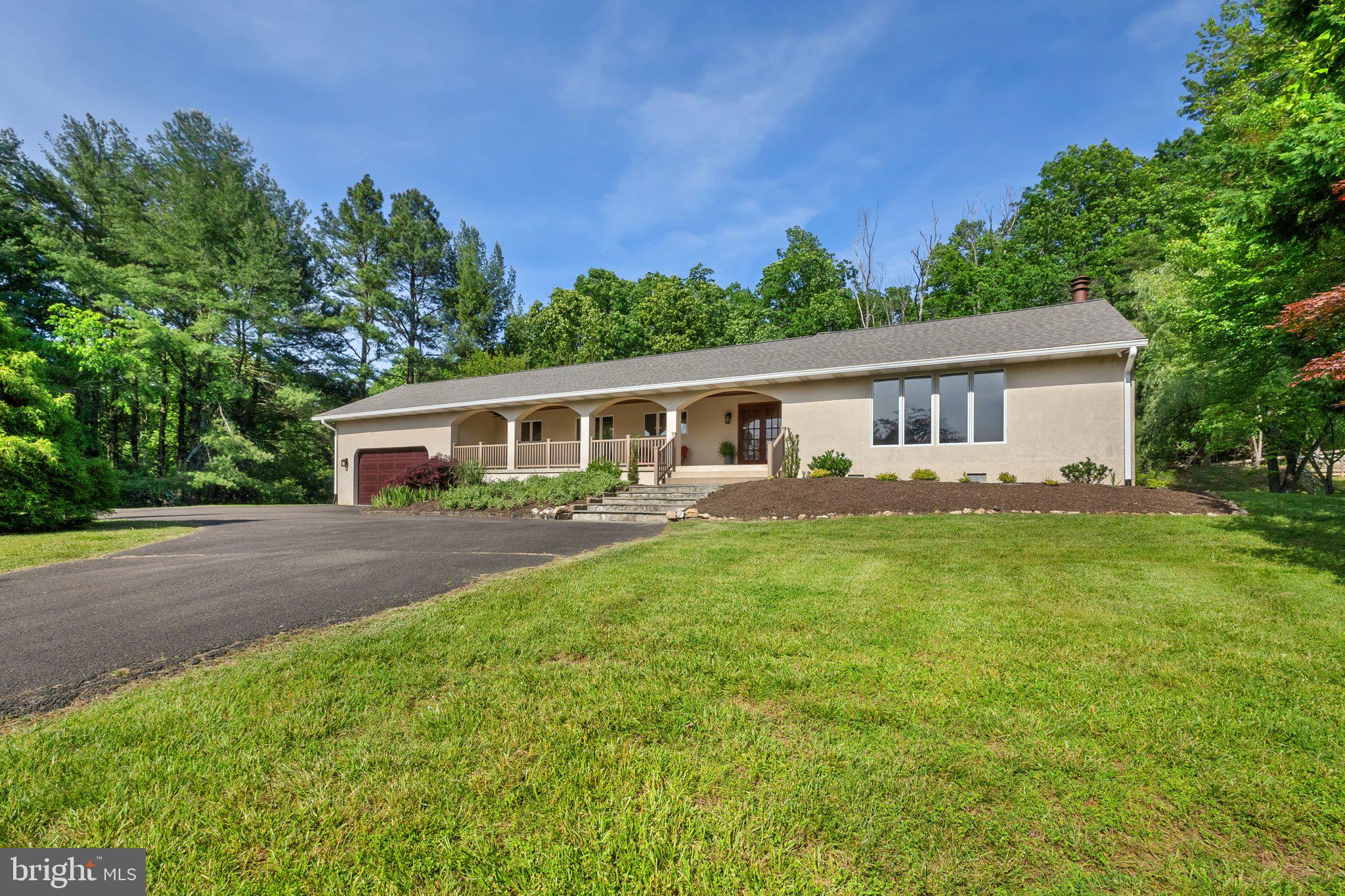 MOSBY WOODS - Residential