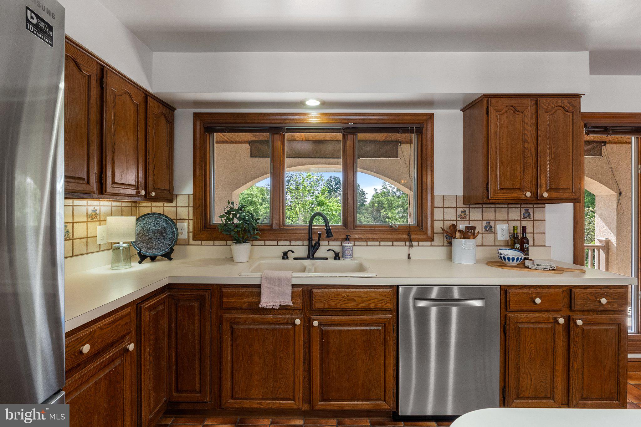 MOSBY WOODS - Residential