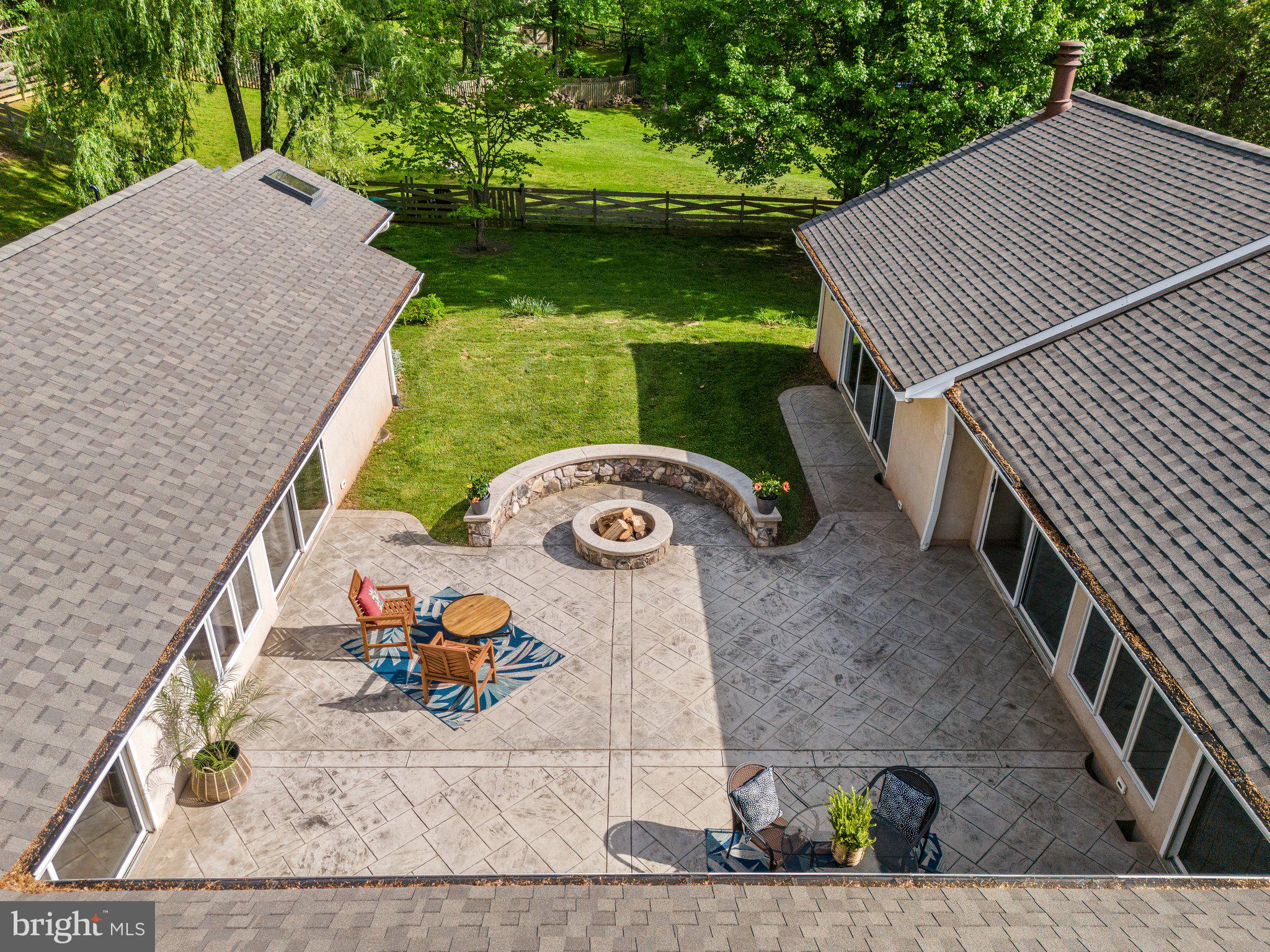 MOSBY WOODS - Residential