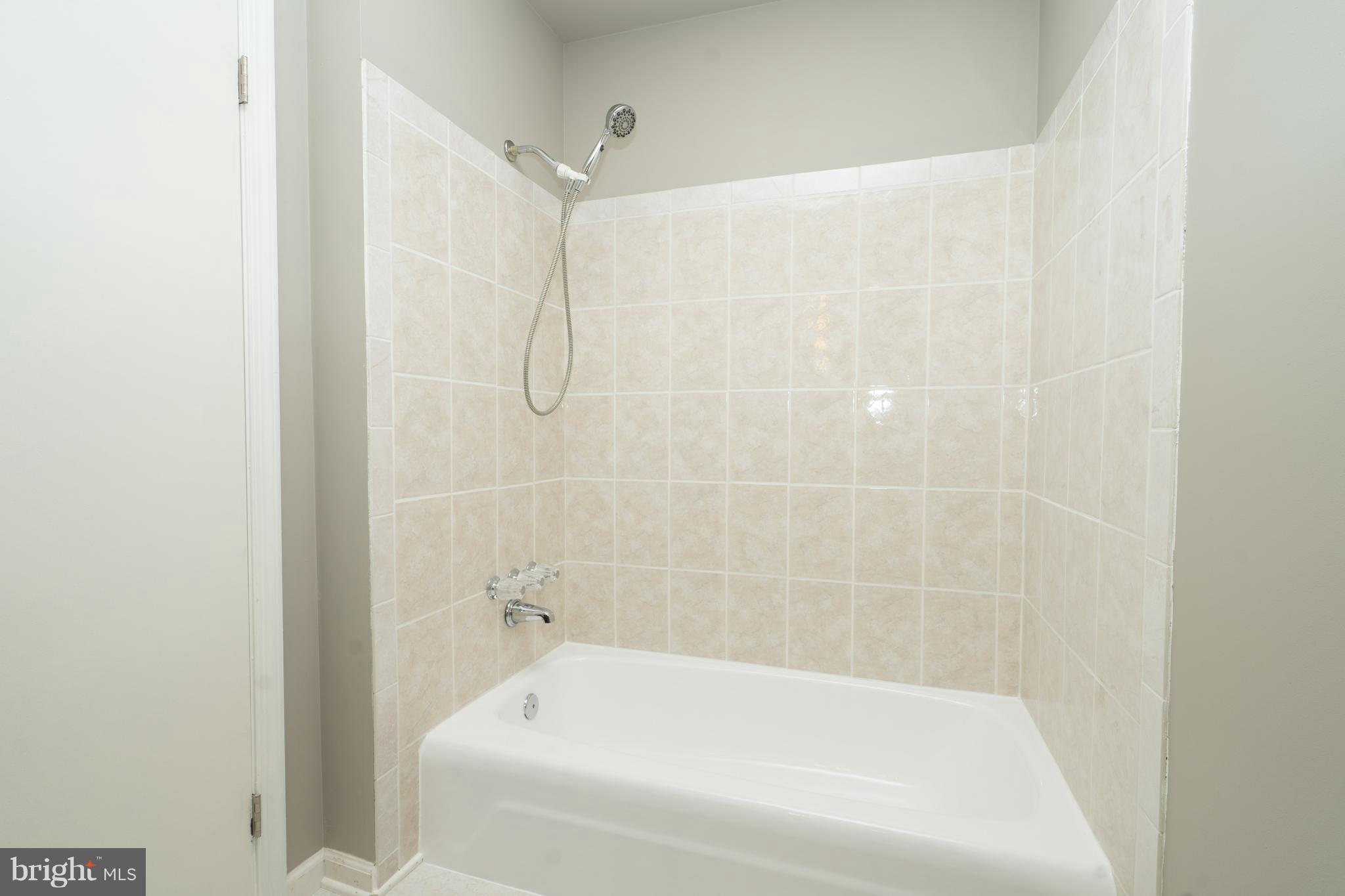 LAYTON COURT (MEWS) - Residential