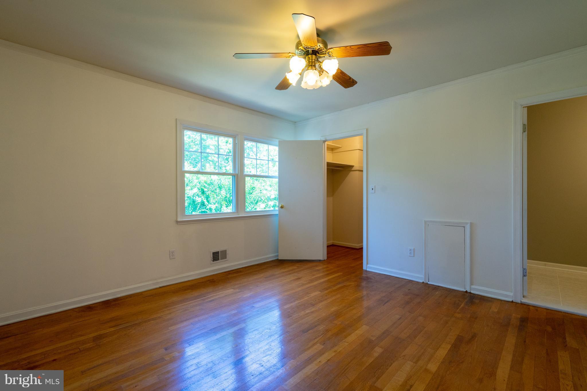 LAYTON COURT (MEWS) - Residential