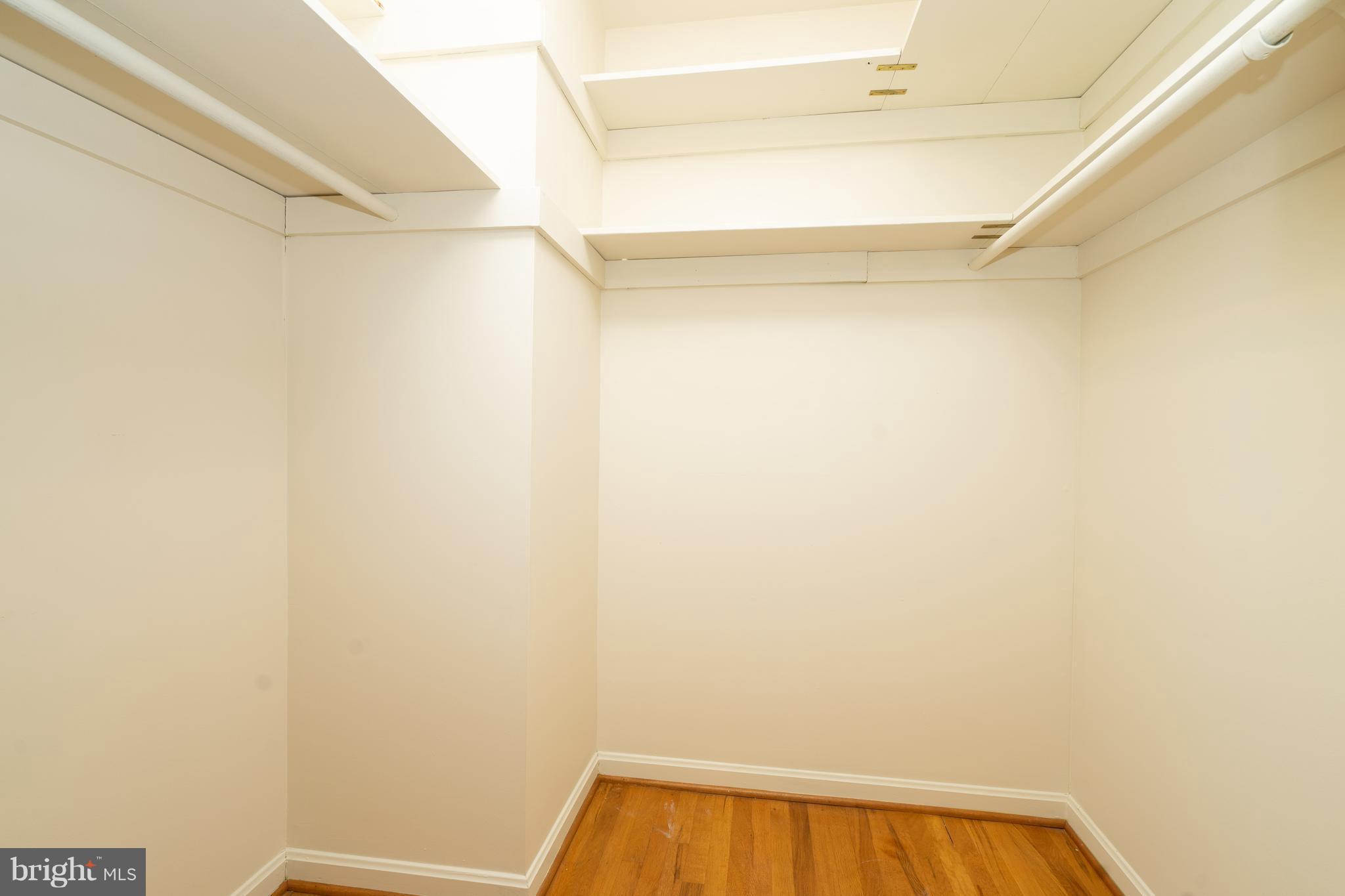 LAYTON COURT (MEWS) - Residential