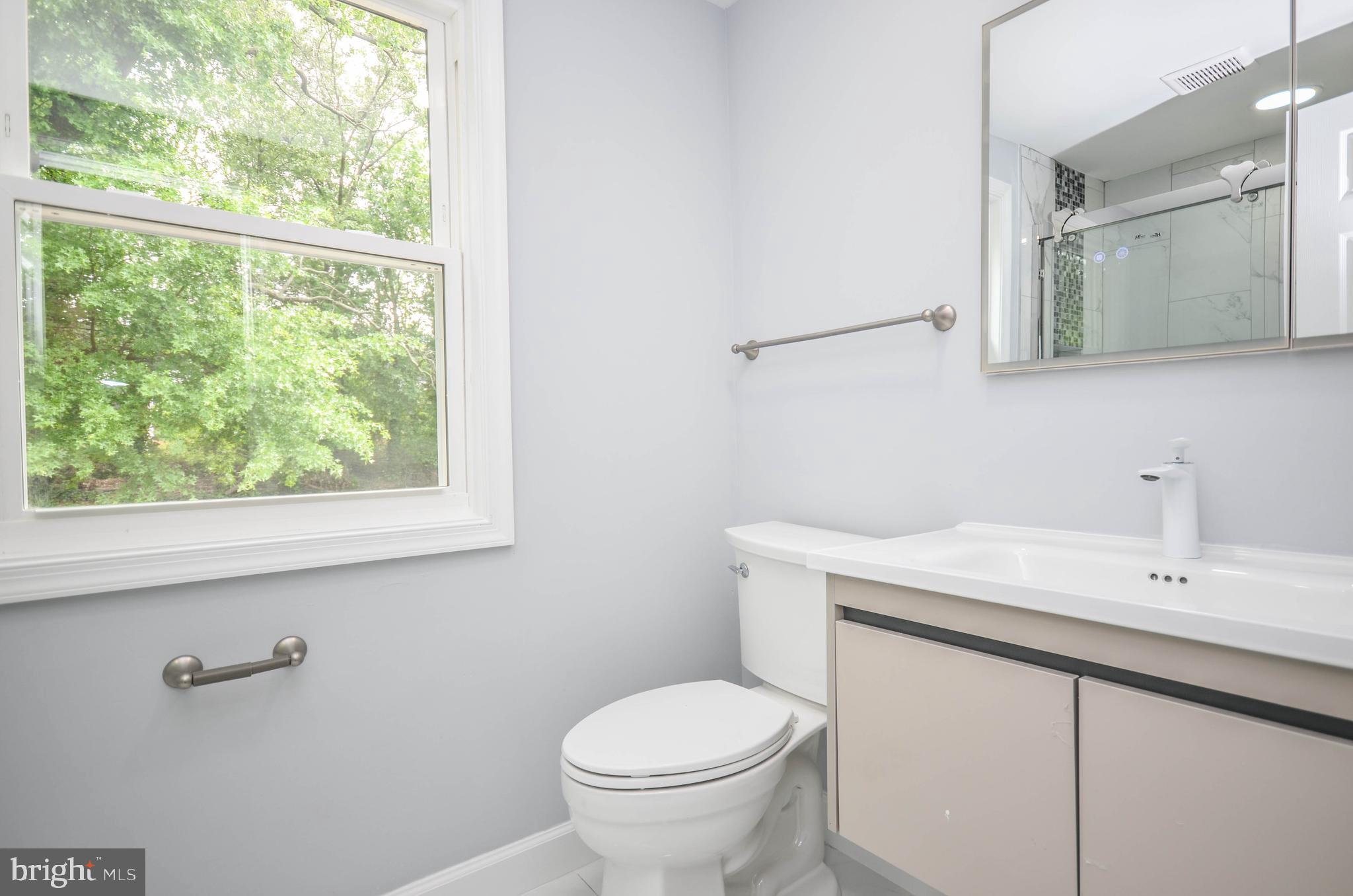 WEST LANHAM HILLS - Residential