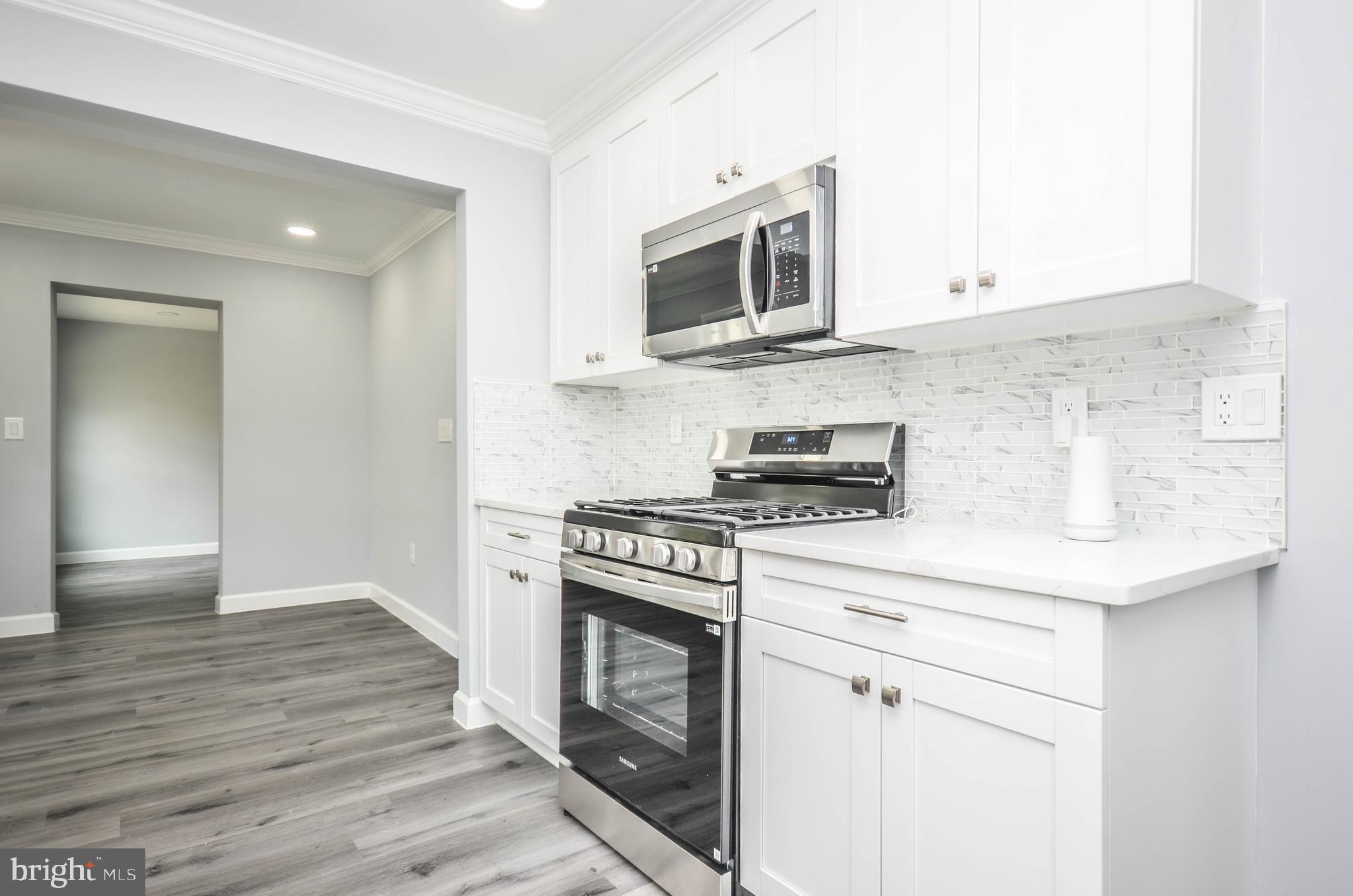 WEST LANHAM HILLS - Residential