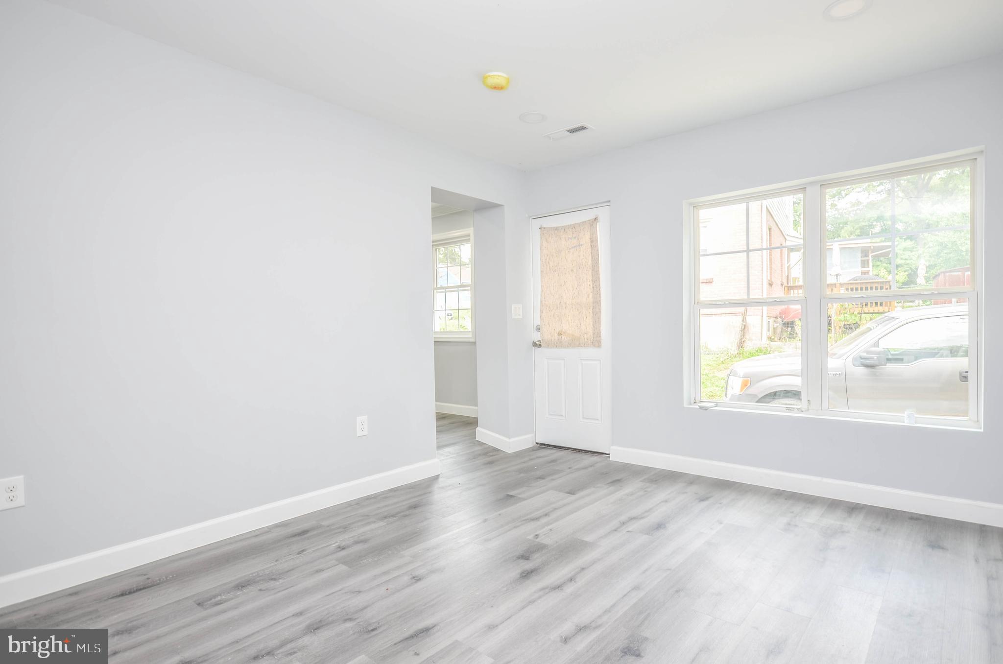 WEST LANHAM HILLS - Residential