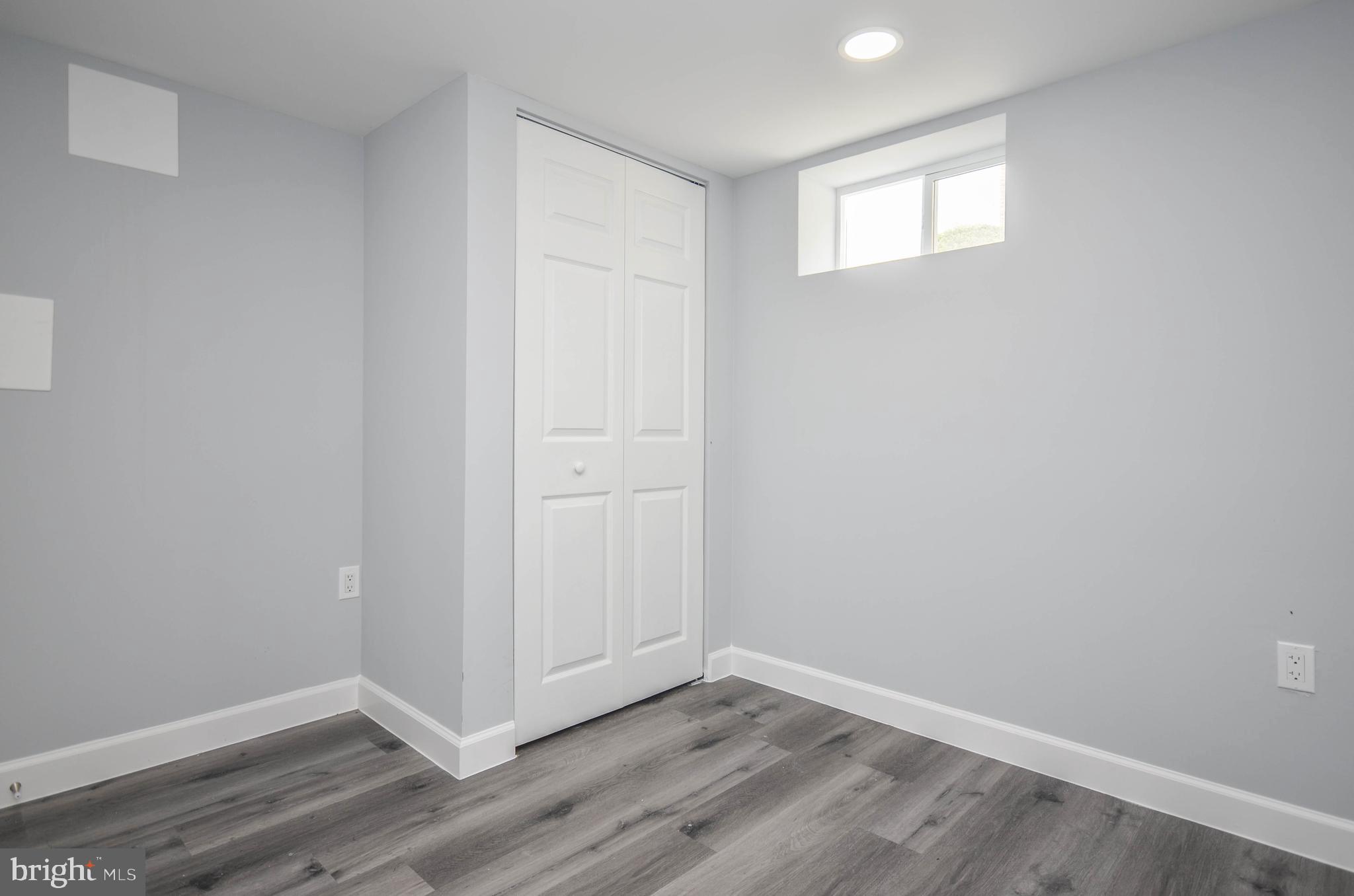 WEST LANHAM HILLS - Residential