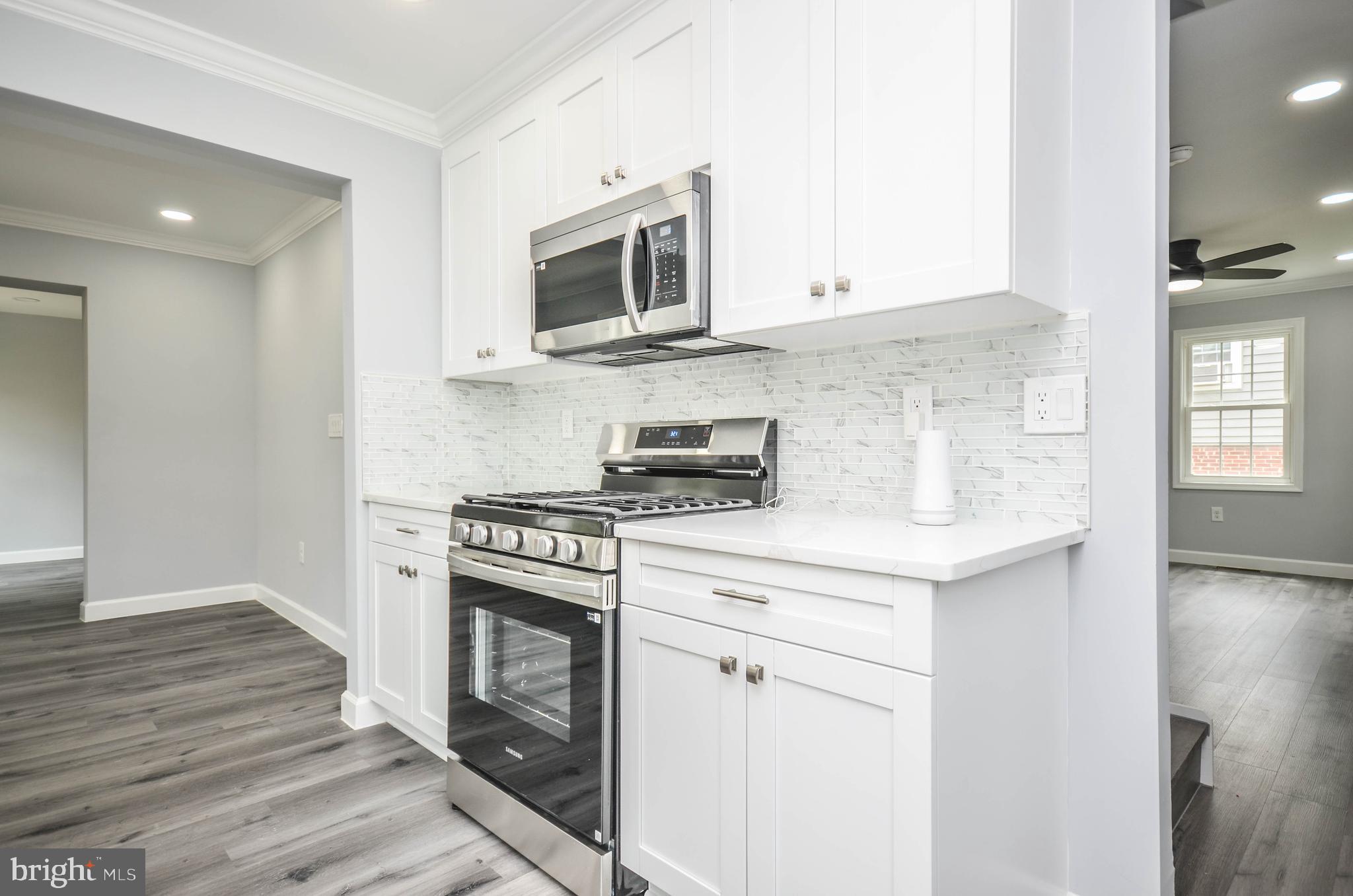 WEST LANHAM HILLS - Residential