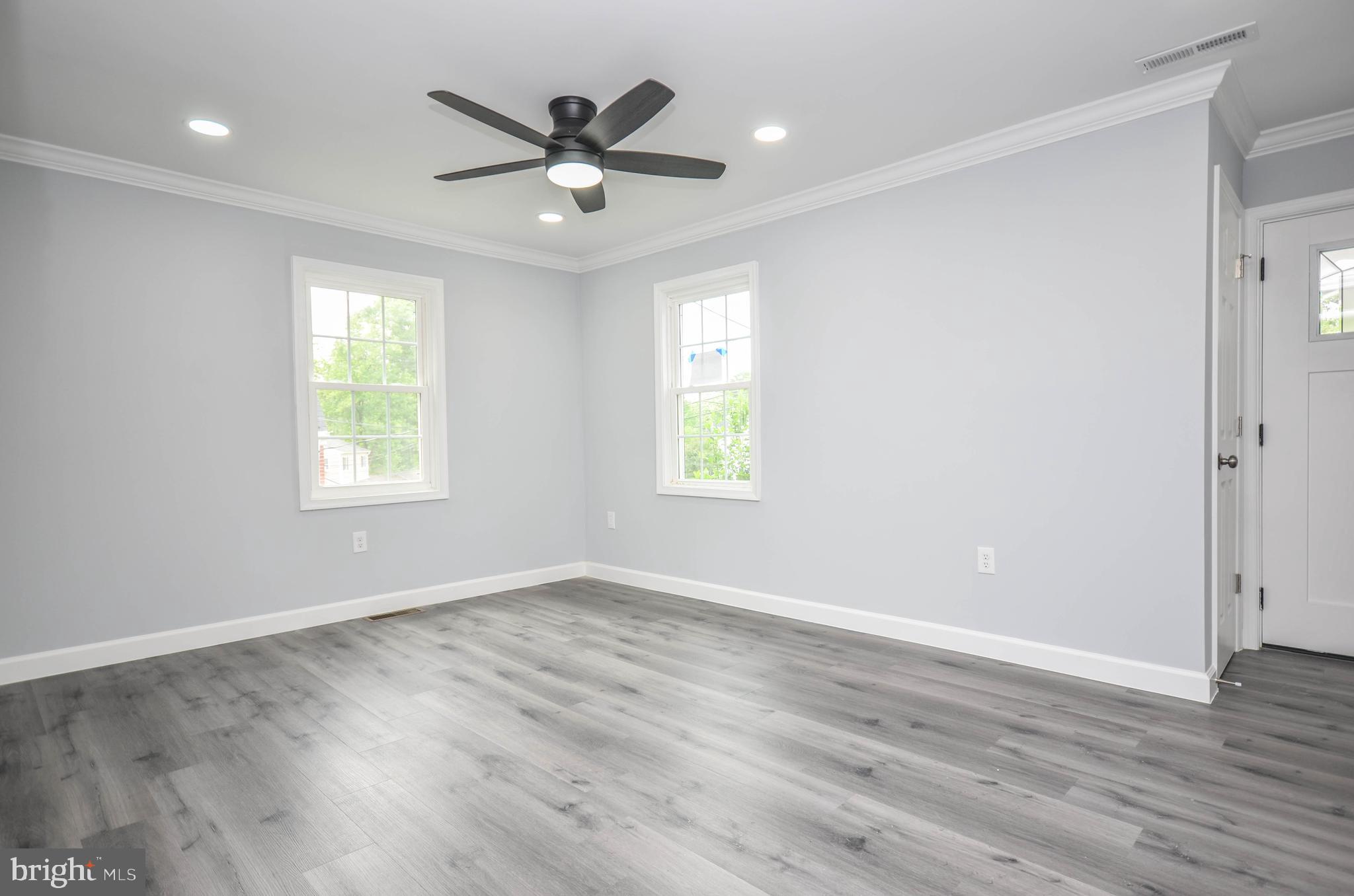 WEST LANHAM HILLS - Residential