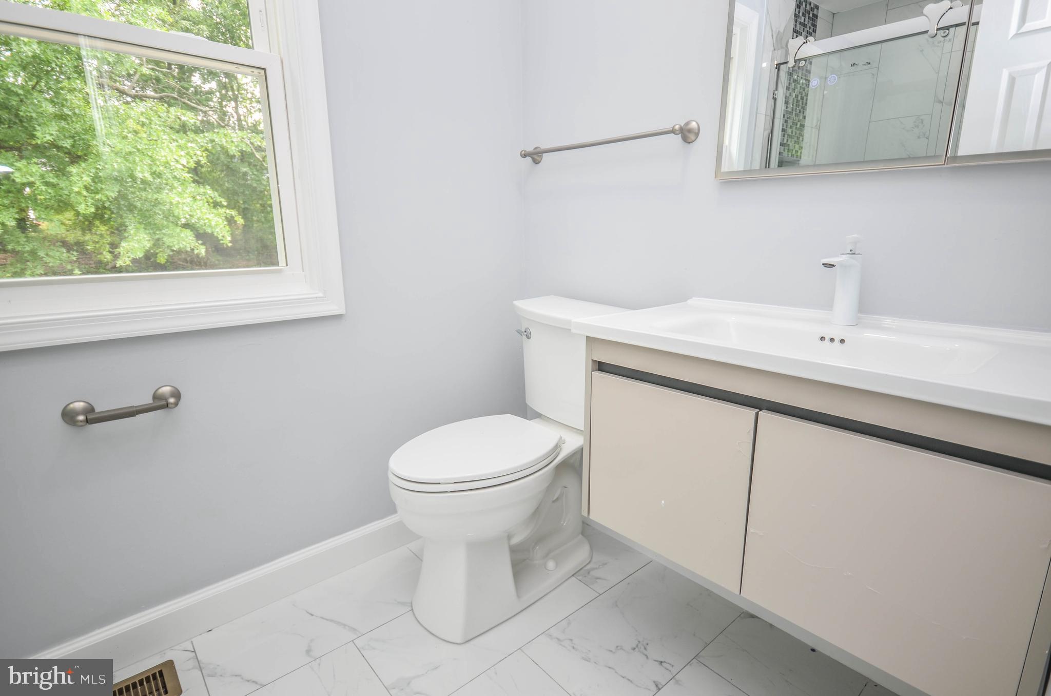 WEST LANHAM HILLS - Residential