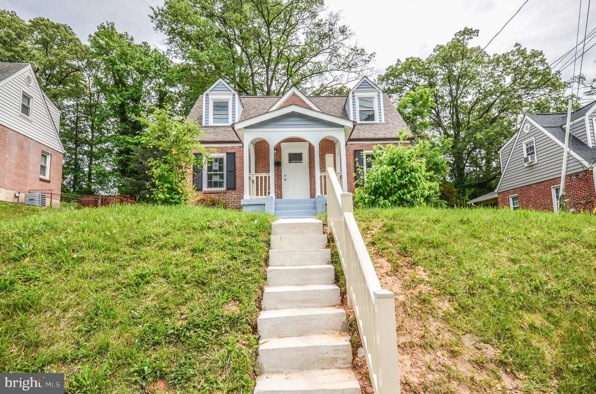 WEST LANHAM HILLS - Residential