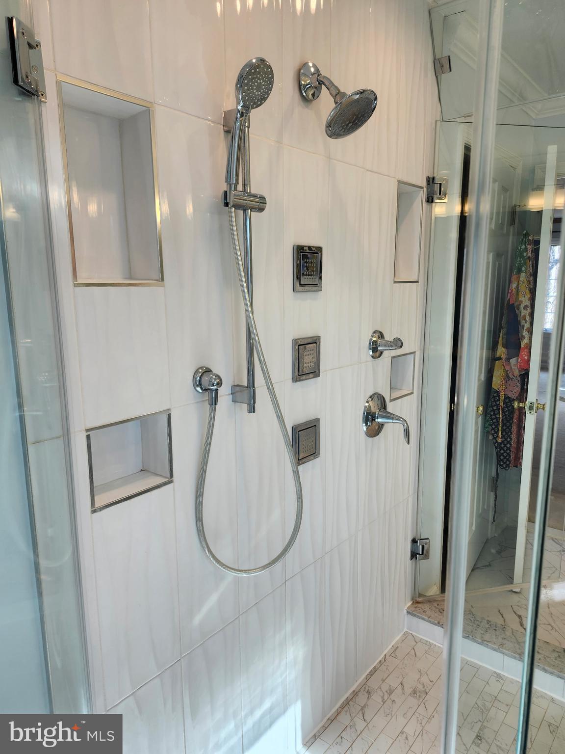 BRADFORD ESTATES - Residential